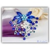 blaue Blumen Brosche versilbert mit hochwertigen Strass-Steinen